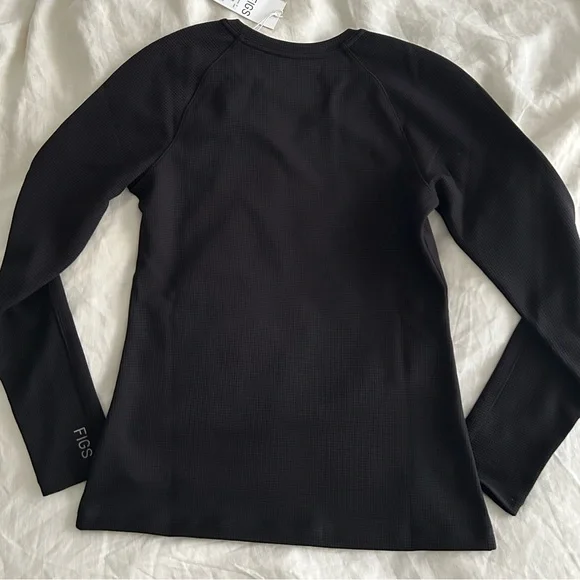 FIGS Black Long Sleeve Waffle Knit Underscrub Top women’s size S - Picture 4 of 4